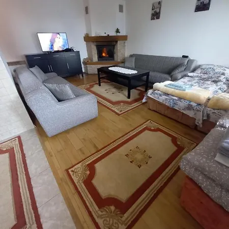 Апартаменты Ljupki Sa Kaminom *